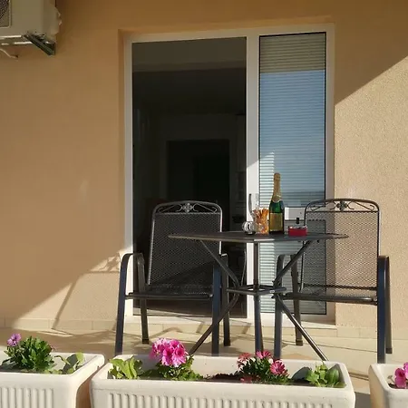 Anaivana Apartment